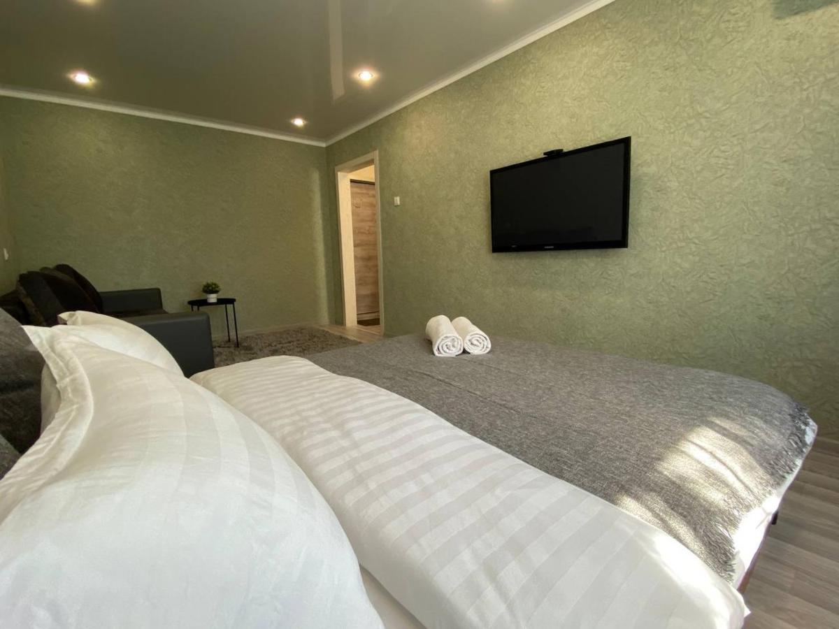 Seafront apartment Pavlodar Eksteriør bilde